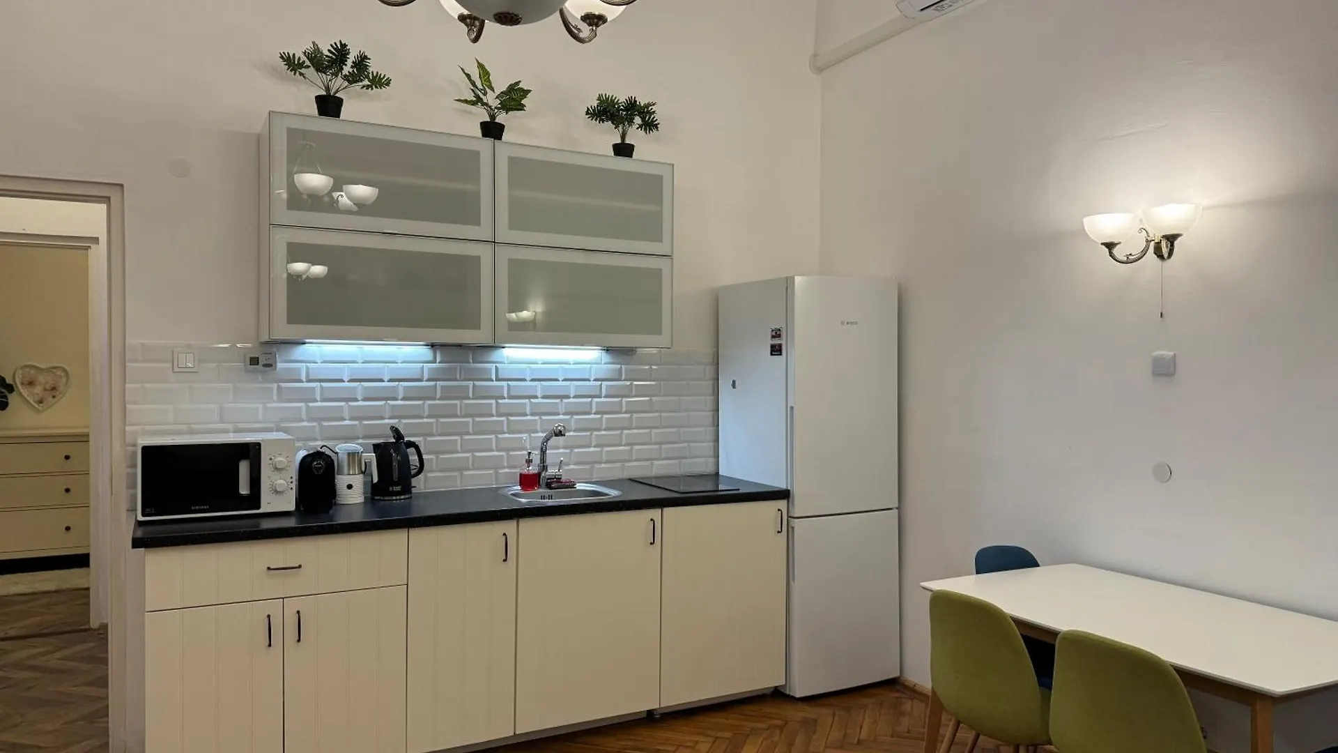 Exceptional Apartment In City Center Budapest Ungheria